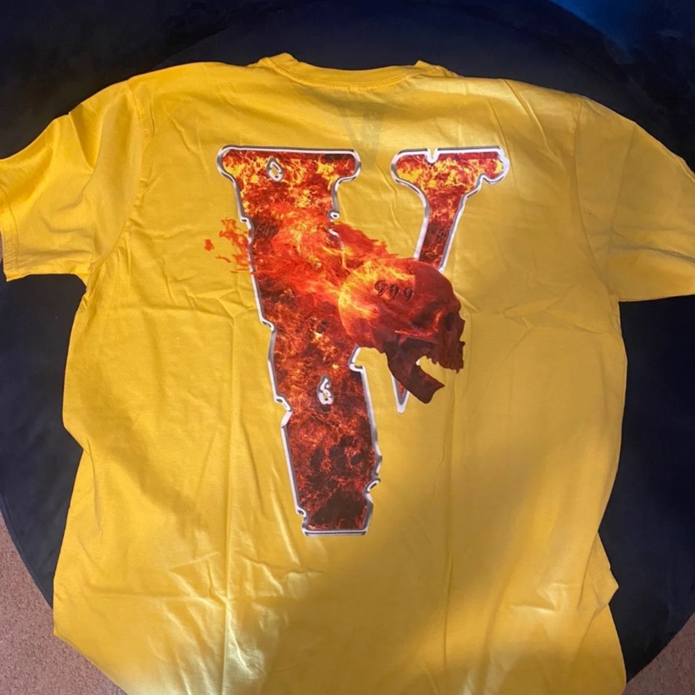 Deadstock Juice wrld VLONE inferno skull shirt